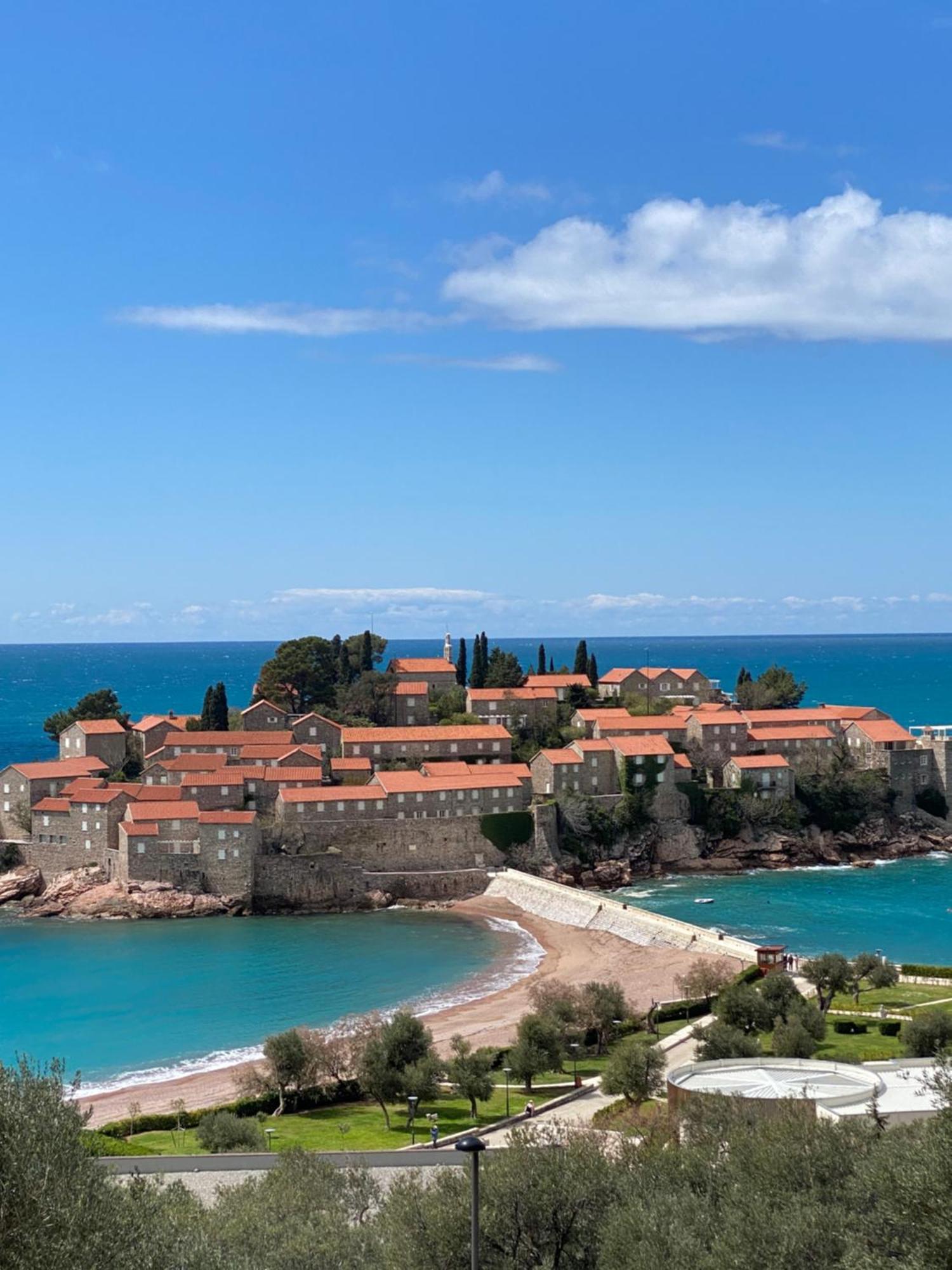 Apartments Dzaleta Sveti Stefan Bagian luar foto